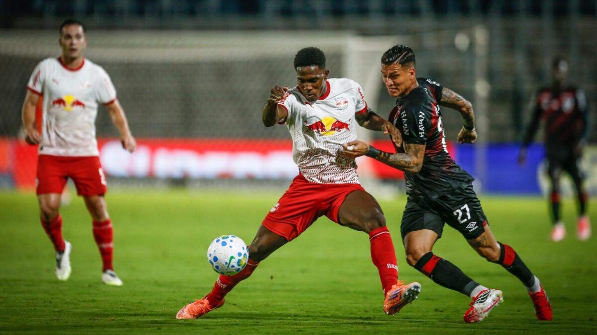 Imagem da noticia Bragantino e Athletico-PR empatam e seguem fora do G4 do Brasileirão