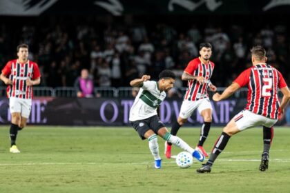 Imagem da noticia Com gol de Cauly, São Paulo vence o Coritiba no Brasileirão