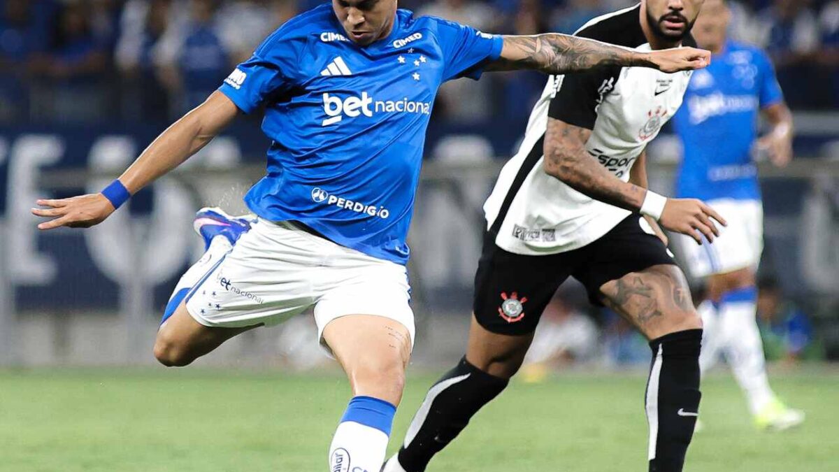 Imagem da noticia Cruzeiro cede empate ao Corinthians no Mineirão