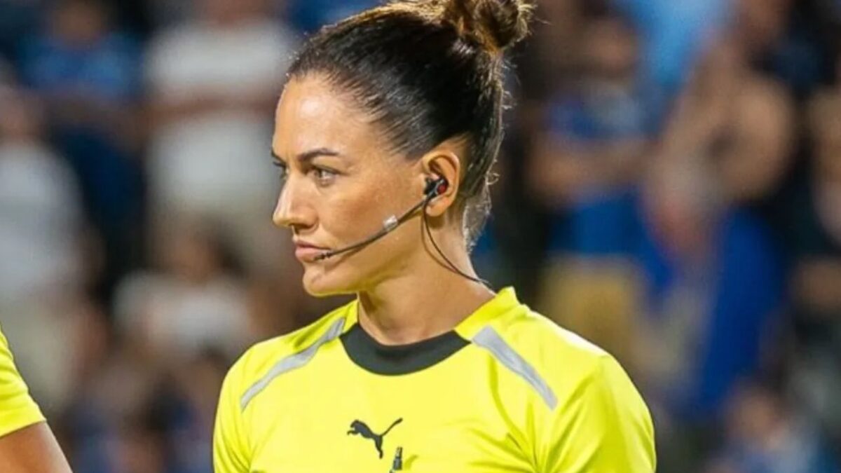 Imagem da noticia Daiane Muniz apita Palmeiras x São Paulo pela semifinal do Paulistão