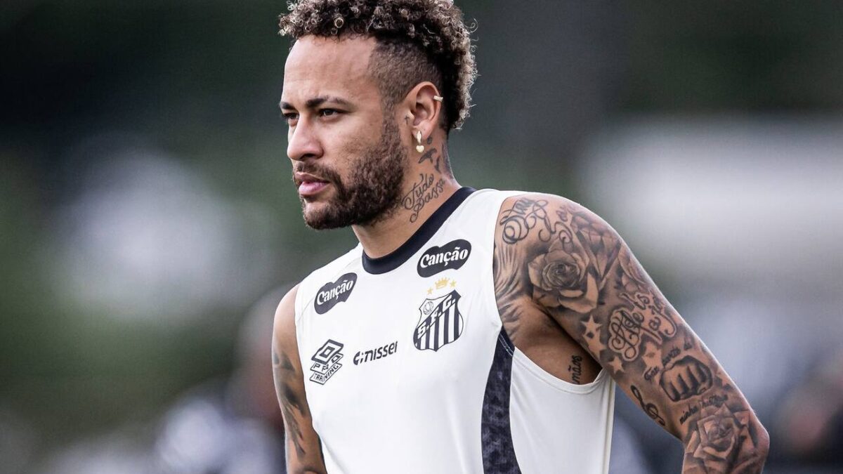 Imagem da noticia Neymar admite possível aposentadoria ao fim do contrato com o Santos