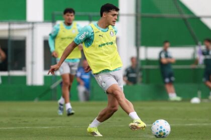 Imagem da noticia Ramón Sosa avalia Palmeiras em evolução e vibra com começo de temporada