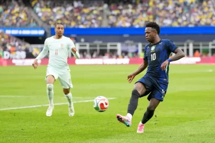 Brasil perde para a França em amistoso no Gillette Stadium