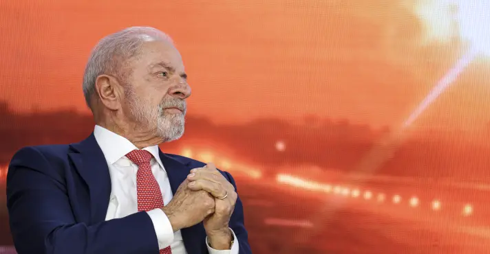 Lula fala sobre a guerra no Irã e o impacto nos preços dos combustíveis