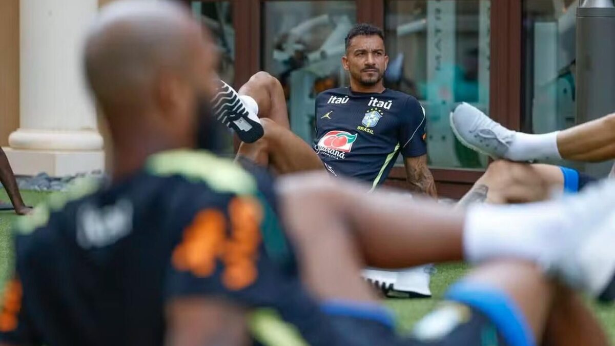 Imagem da noticia Ancelotti confirma Danilo, do Flamengo, na Copa do Mundo