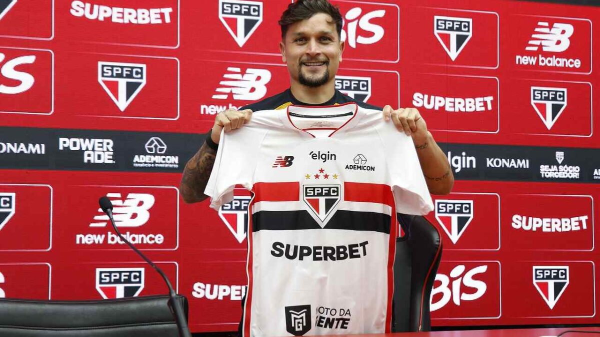 Imagem da noticia Artur é apresentado pelo São Paulo e revela contato de Roger Machado