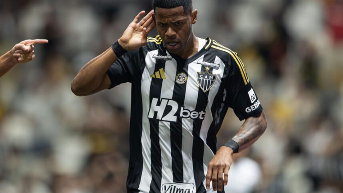 Imagem da noticia Botafogo negocia retorno do atacante Junior Santos