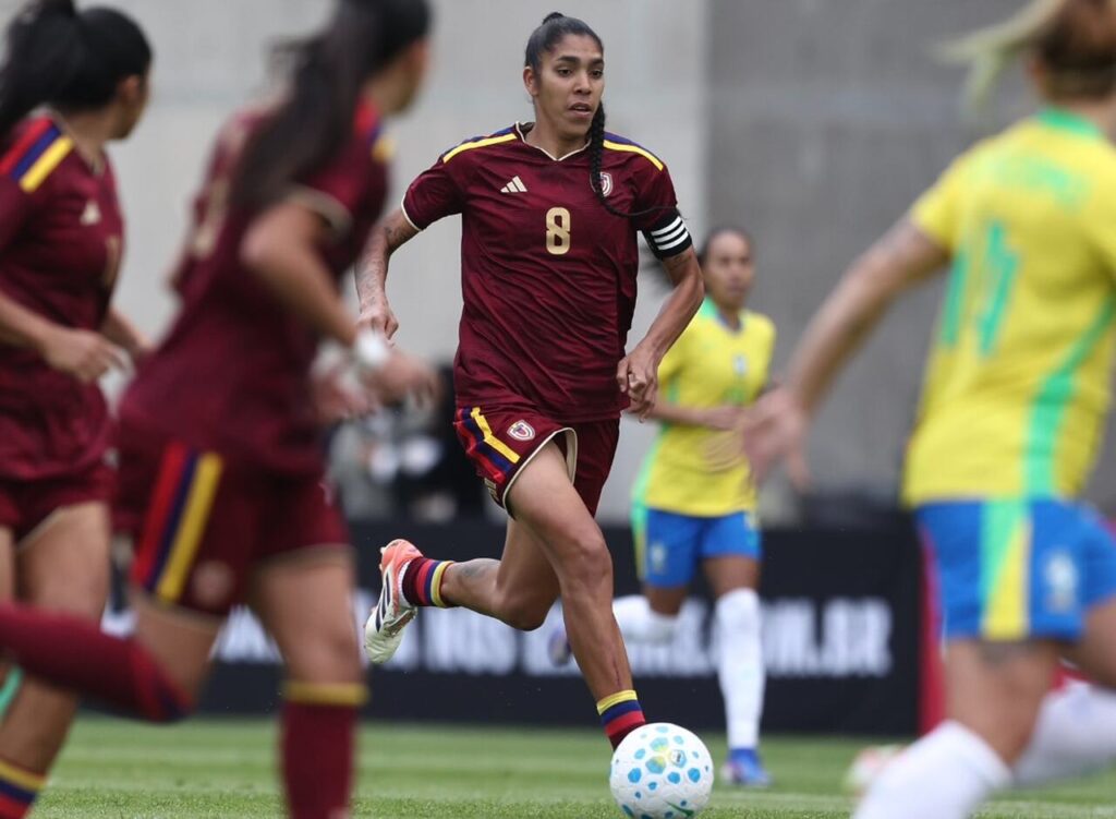 Imagem da noticia Brasil perde para a Venezuela em amistoso no México