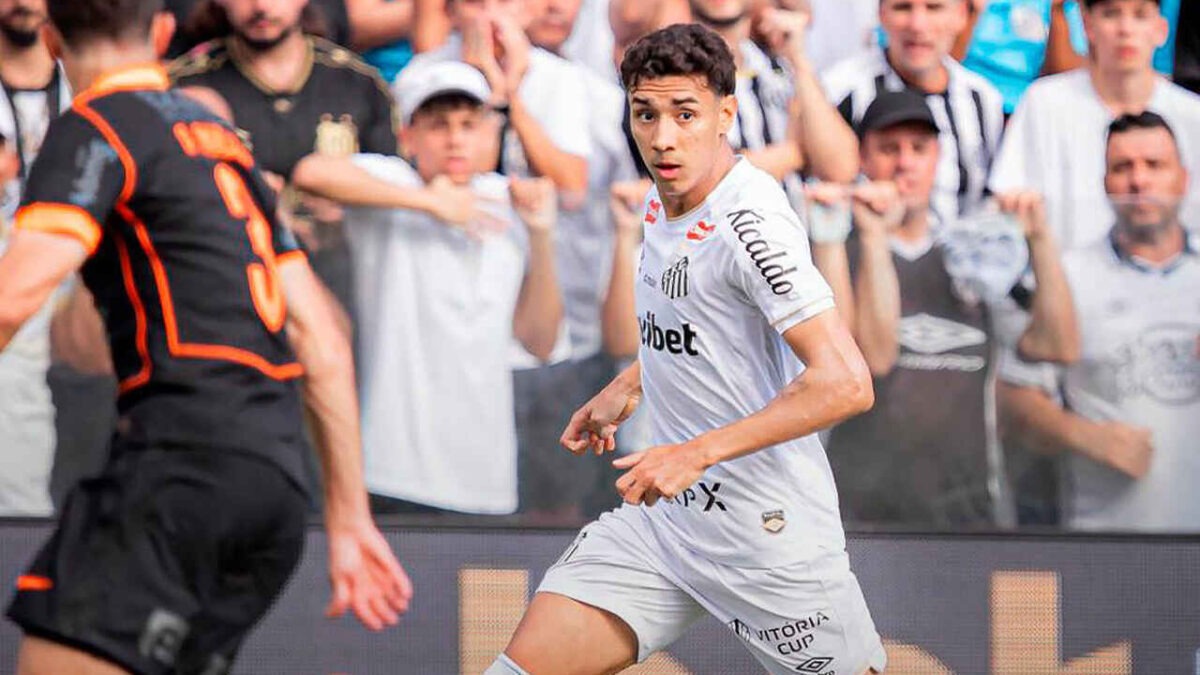 Imagem da noticia Com gols de Gabigol e Depay, Santos e Corinthians empatam na Vila