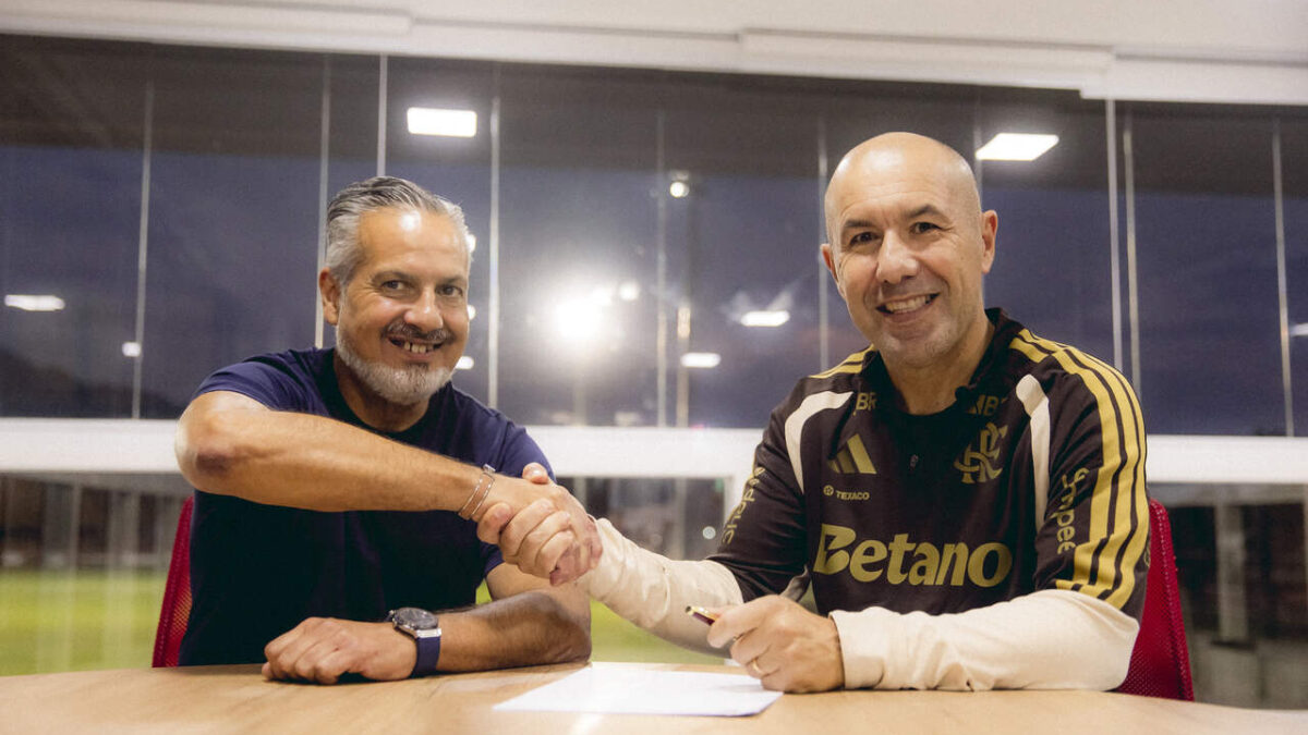 Imagem da noticia Diretor do Flamengo, Boto fala de demissão de Filipe Luís