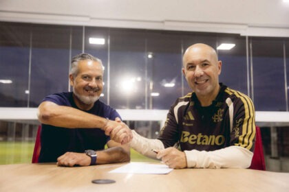 Imagem da noticia Diretor do Flamengo, Boto fala de demissão de Filipe Luís