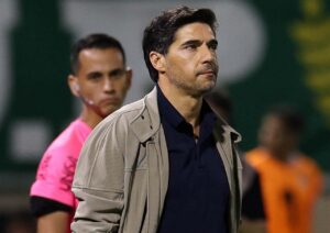 Imagem da noticia "Em outro clube, seria demitido", diz Abel Ferreira após encerrar seca no Palmeiras