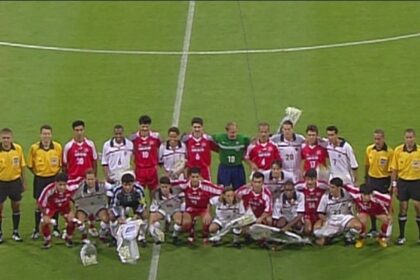 Imagem da noticia EUA e Irã fizeram "Jogo da Paz" com entrega de flores na Copa de 98