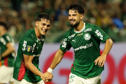Imagem da noticia Flaco marca e Palmeiras sai na frente na final do Paulistão