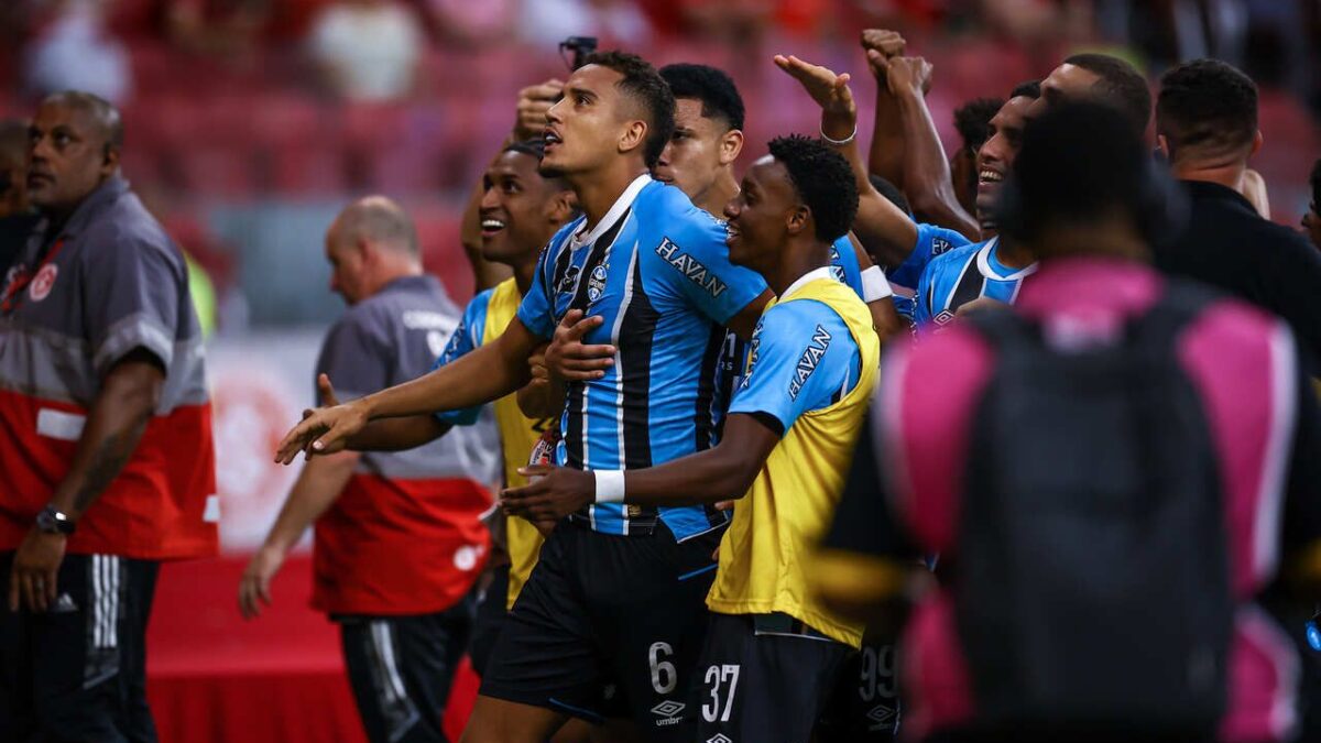 Imagem da noticia Grêmio empata com o Inter no Beira-Rio e é campeão gaúcho