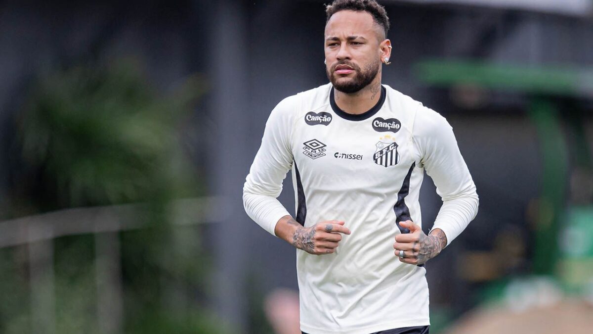 Imagem da noticia Neymar critica diretoria do Santos após rescisão com zagueiro João Basso