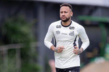 Imagem da noticia Neymar critica diretoria do Santos após rescisão com zagueiro João Basso