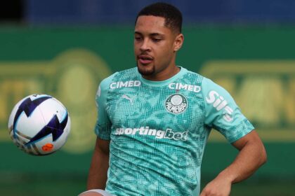 Imagem da noticia Vitor Roque pode ser poupado pelo Palmeiras antes de possível convocação