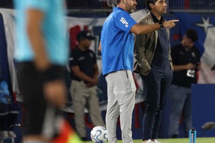 Imagem da noticia Abel lamenta chances desperdiçadas em empate do Palmeiras: ''Faltou o gol''