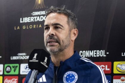 Imagem da noticia Artur Jorge valoriza vitória do Cruzeiro e detalha mudanças em estreia na Libertadores