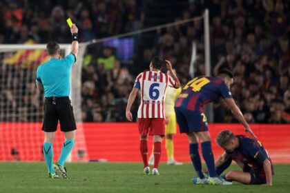 Imagem da noticia Barcelona apresenta queixa à UEFA e contesta arbitragem contra o Atlético