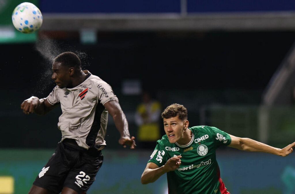 Imagem da noticia Benedetti volta a jogar pelo Palmeiras em meio à sondagens da Europa