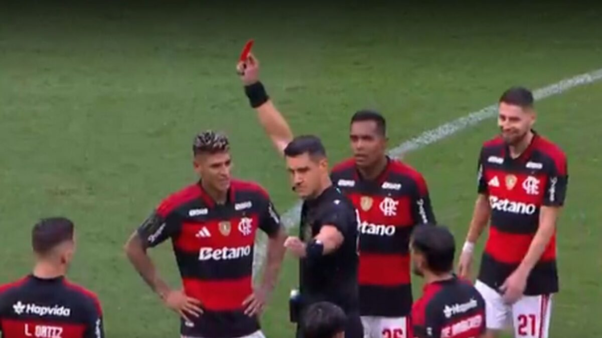 Imagem da noticia Carrascal é suspenso após expulsão pelo Flamengo na Supercopa do Brasil