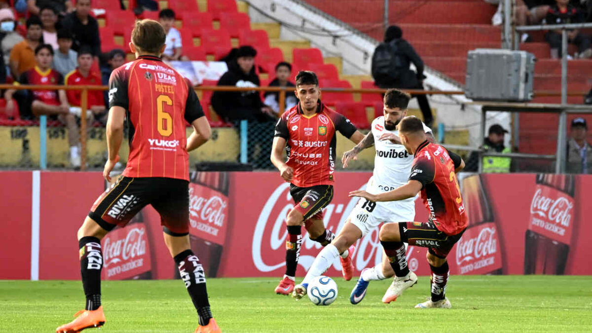 Imagem da noticia Com gol olímpico, Santos perde para Deportivo Cuenca na altitude