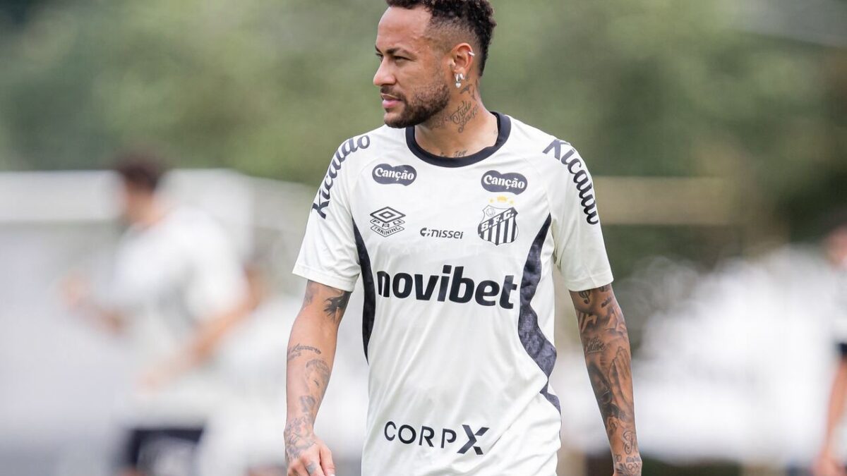 Imagem da noticia Com Neymar, Santos divulga relacionados para enfrentar o Remo