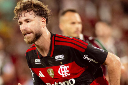 Imagem da noticia Com novo desfalque, Flamengo divulga relacionados contra Estudiantes