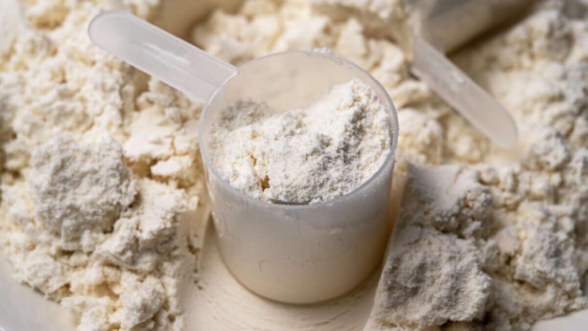 Consumir creatina a seco pode comprometer não só a saúde bucal, mas também as vias respiratórias e o organismo como um todo