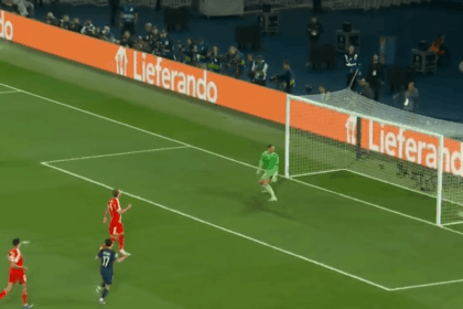 Imagem da noticia Dembélé marca em contra-ataque e amplia goleada do PSG na Champions