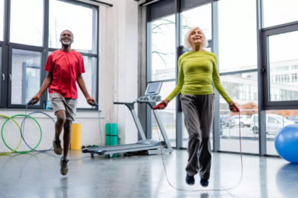 Tempo de atividade física deve variar conforme a idade e condição de cada pessoa