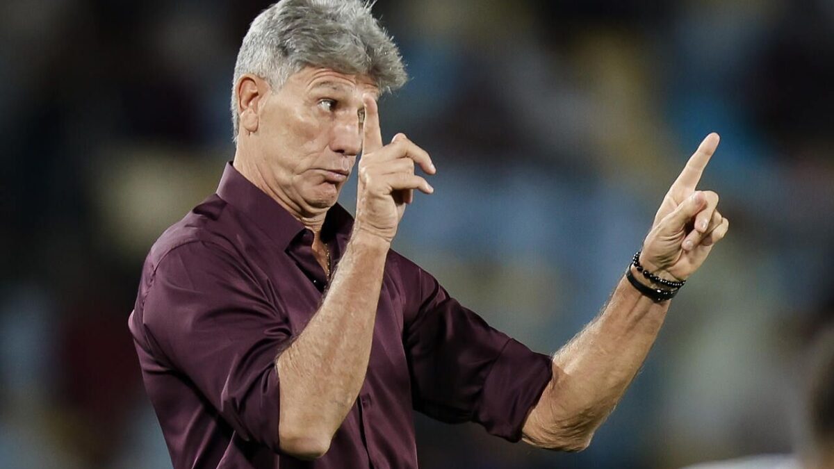 Imagem da noticia Entenda como foram os treinamentos do Vasco durante ausência de Renato na Sul-Americana