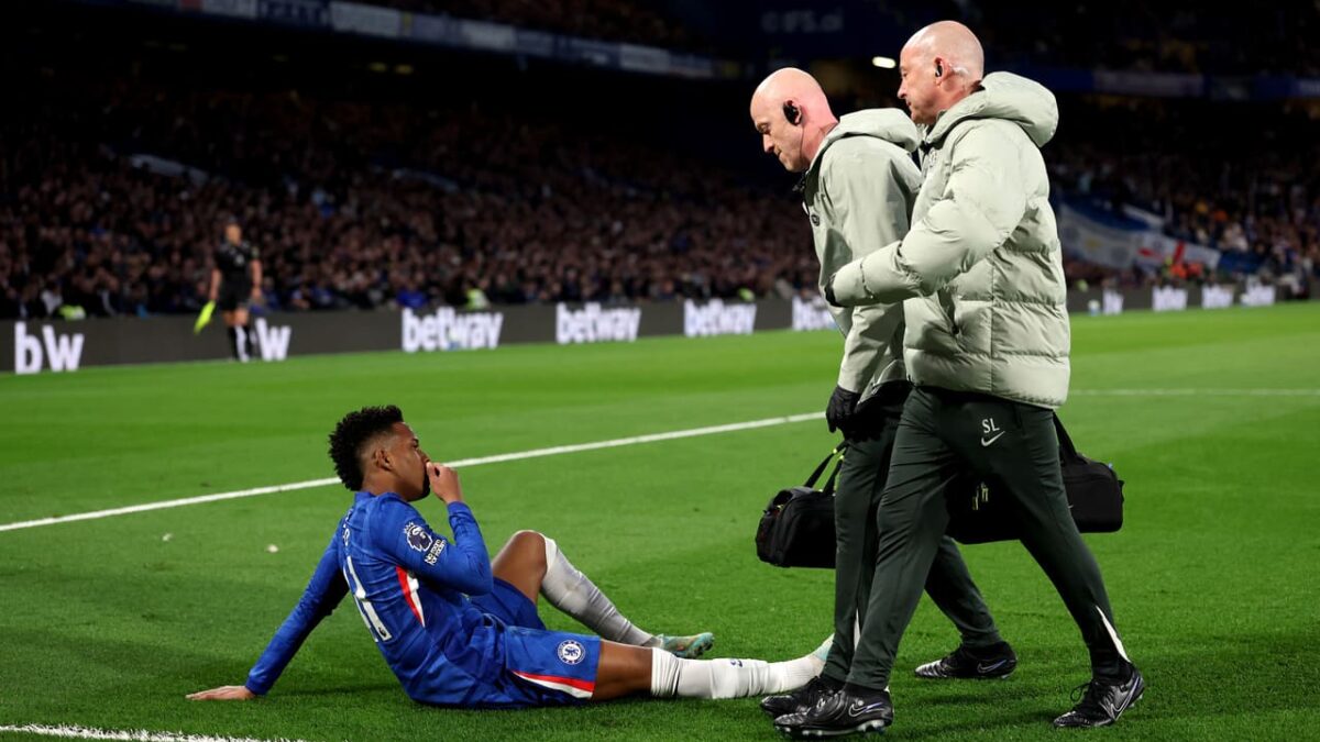 Imagem da noticia Estêvão sofre lesão grave e pode perder Copa do Mundo