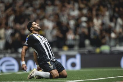Imagem da noticia Fluminense retoma conversas e tenta a contratação de Hulk