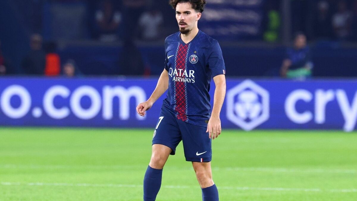 Imagem da noticia "Foi o melhor jogo de futebol que já estive", Vitinha sobre o 5 a 4 contra o Bayern