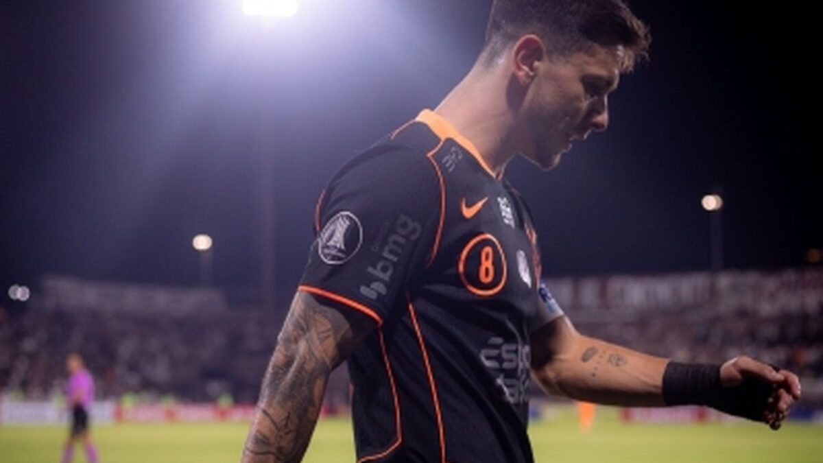 Imagem da noticia Garro mostra alívio ao ver Corinthians voltar a vencer e já projeta dérbi