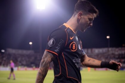 Imagem da noticia Garro mostra alívio ao ver Corinthians voltar a vencer e já projeta dérbi