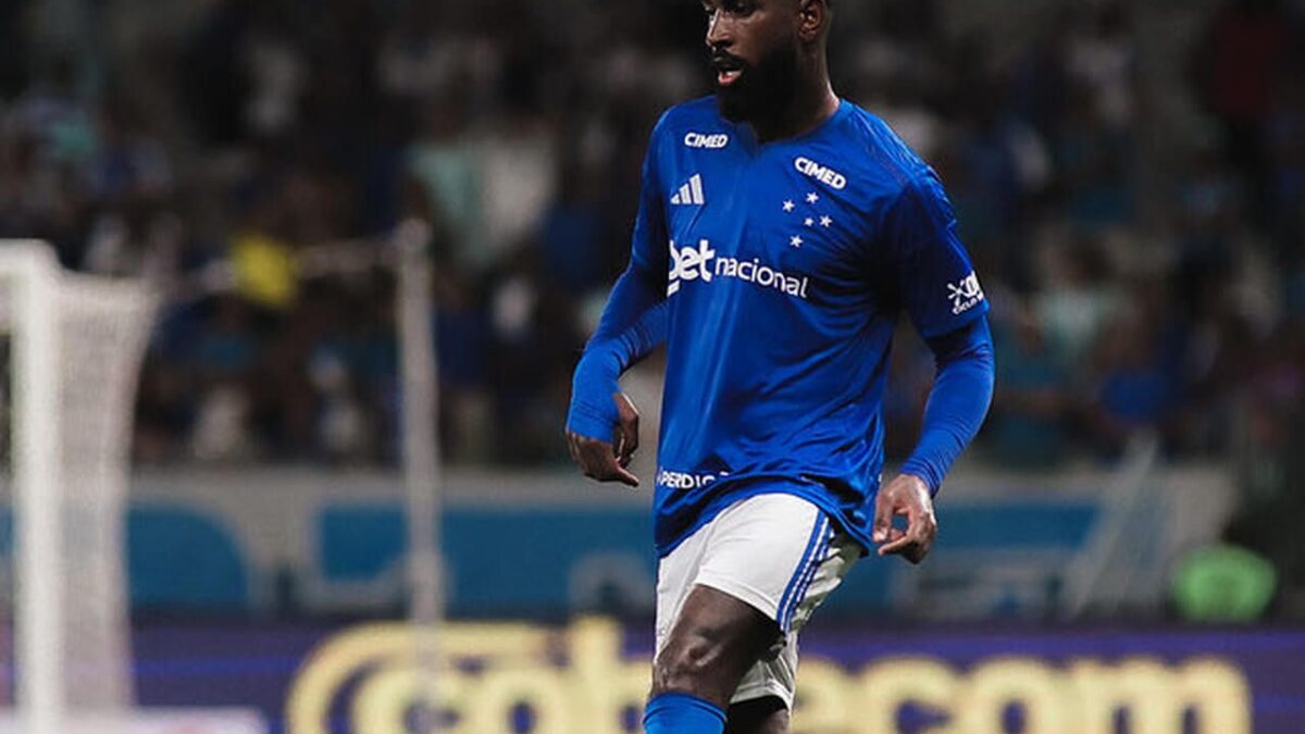 Imagem da noticia Gerson faz autocrítica após goleada e cobra evolução