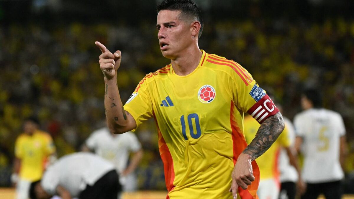 Imagem da noticia James Rodríguez é hospitalizado por "desidratação severa"