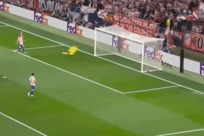 Imagem da noticia MAIS UM DO BARÇA! Ferrán Torres marca e iguala o placar agregado na Champions