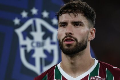Imagem da noticia Martinelli sofre lesão grave na coxa e desfalca Fluminense