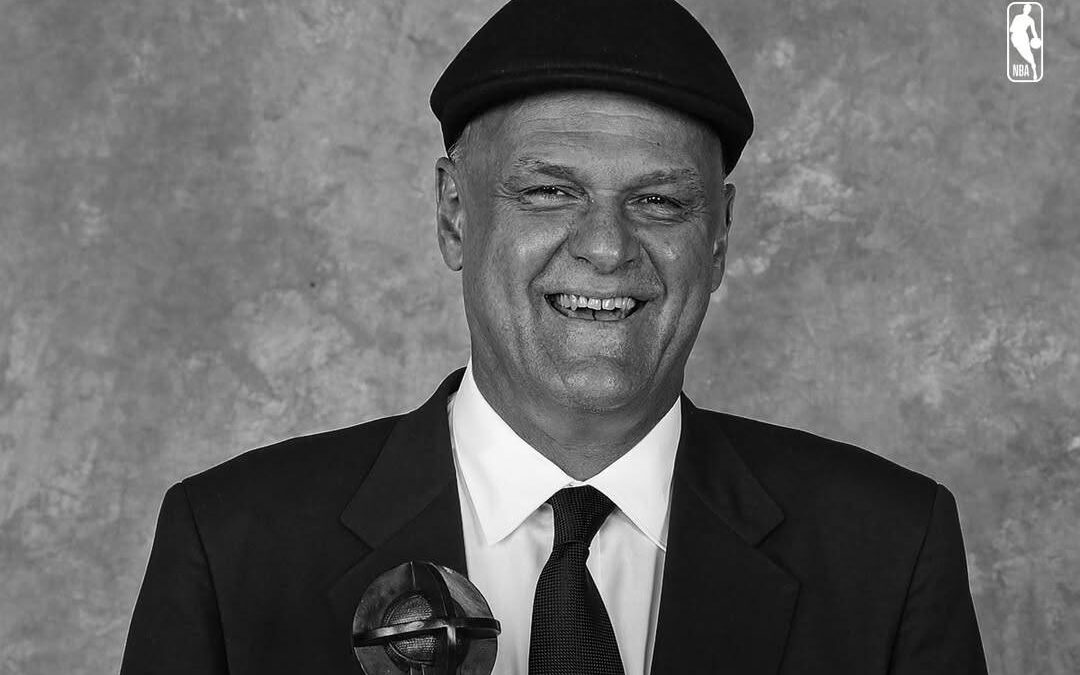 Imagem da noticia NBA exalta Oscar e cita recusa do brasileiro em jogar nos EUA