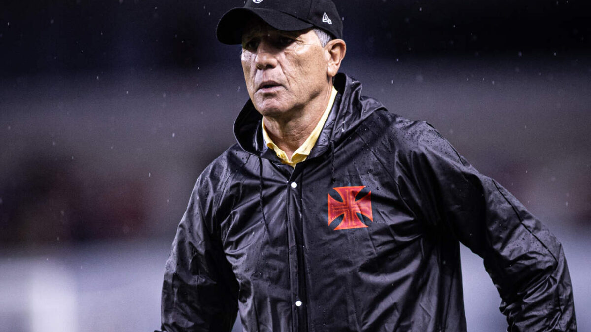 Imagem da noticia Renato Gaúcho completa um mês no comando do Vasco