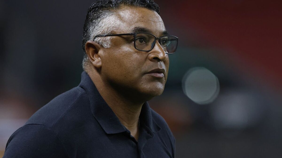 Imagem da noticia Roger explica São Paulo com pontas e excesso de cruzamentos: ''Não é o que quero''