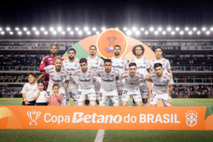 Imagem da noticia Santos registra pior público do ano em empate na Copa do Brasil