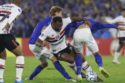 Imagem da noticia São Paulo alcança o seu terceiro jogo seguido sem sofrer gols