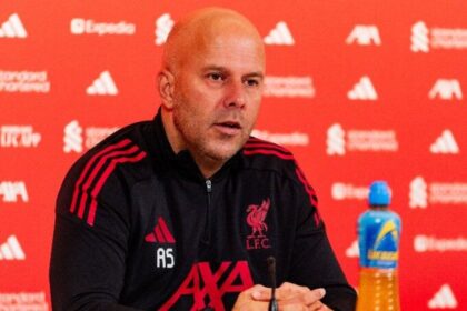 Imagem da noticia Slot destaca que Liverpool vai precisar ser "especial" contra o PSG