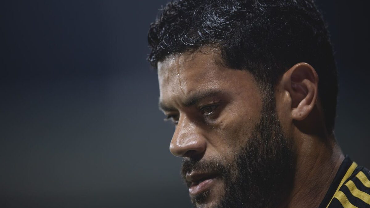 Imagem da noticia Sondagem de clube brasileiro tira Hulk do jogo entre Atlético e Flamengo